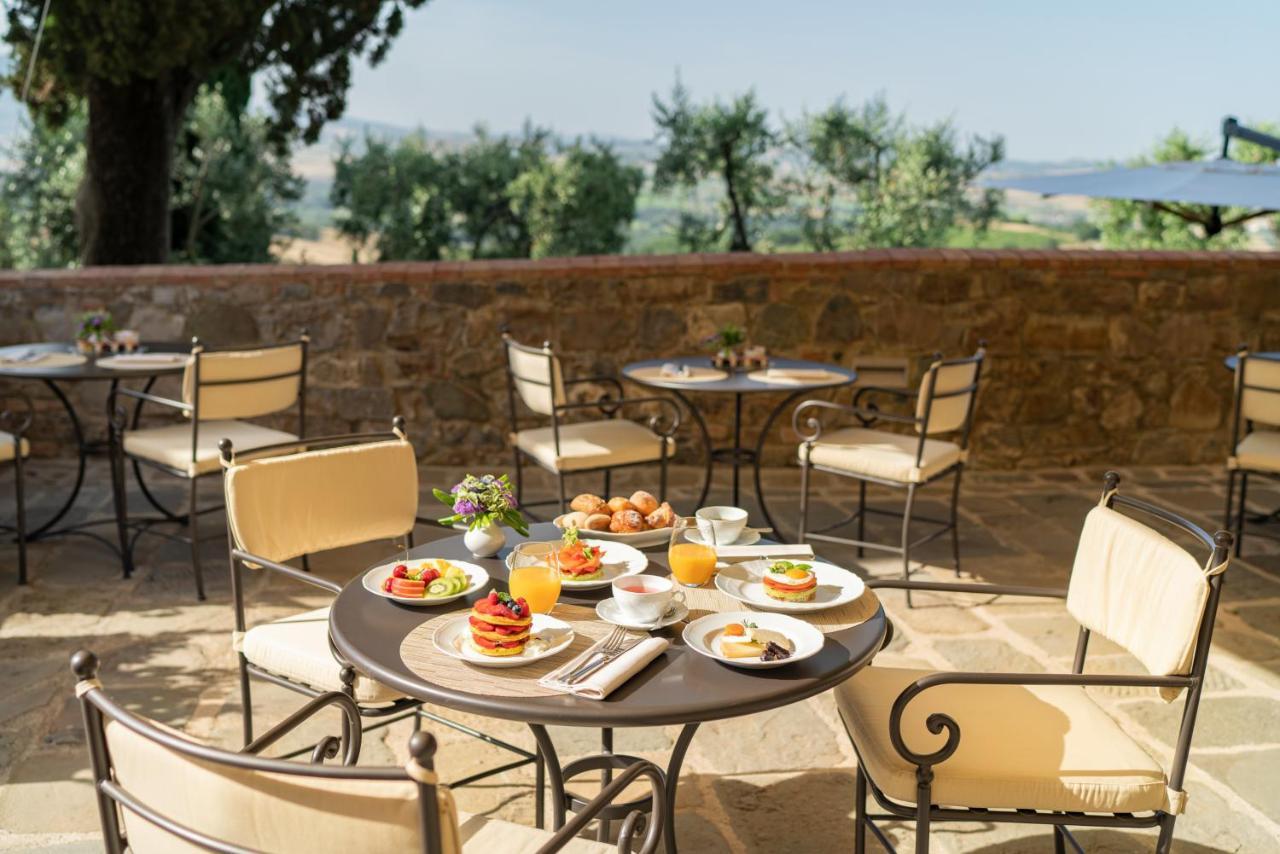 Castello Banfi - Il Borgo - Relais Et Chateaux Poggio alle Mura Екстер'єр фото