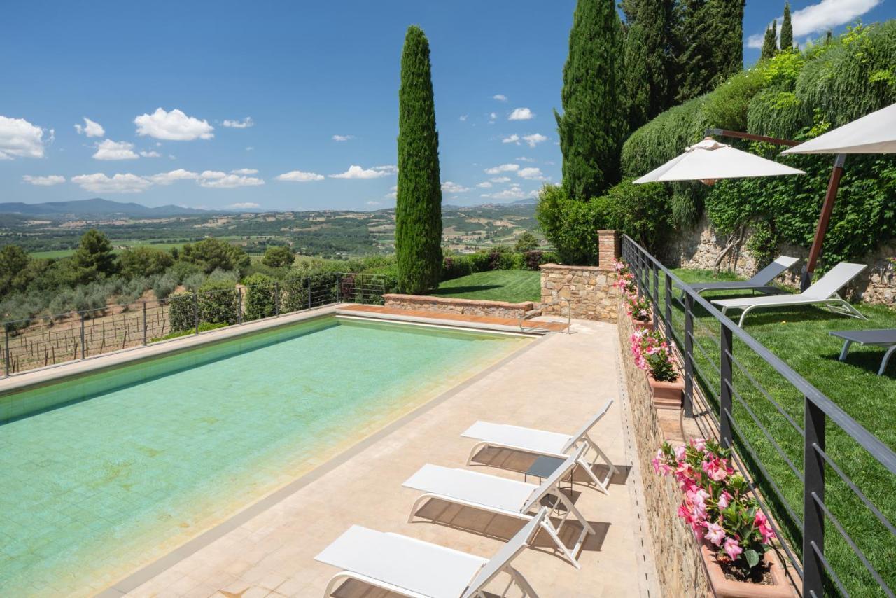 Castello Banfi - Il Borgo - Relais Et Chateaux Poggio alle Mura Екстер'єр фото