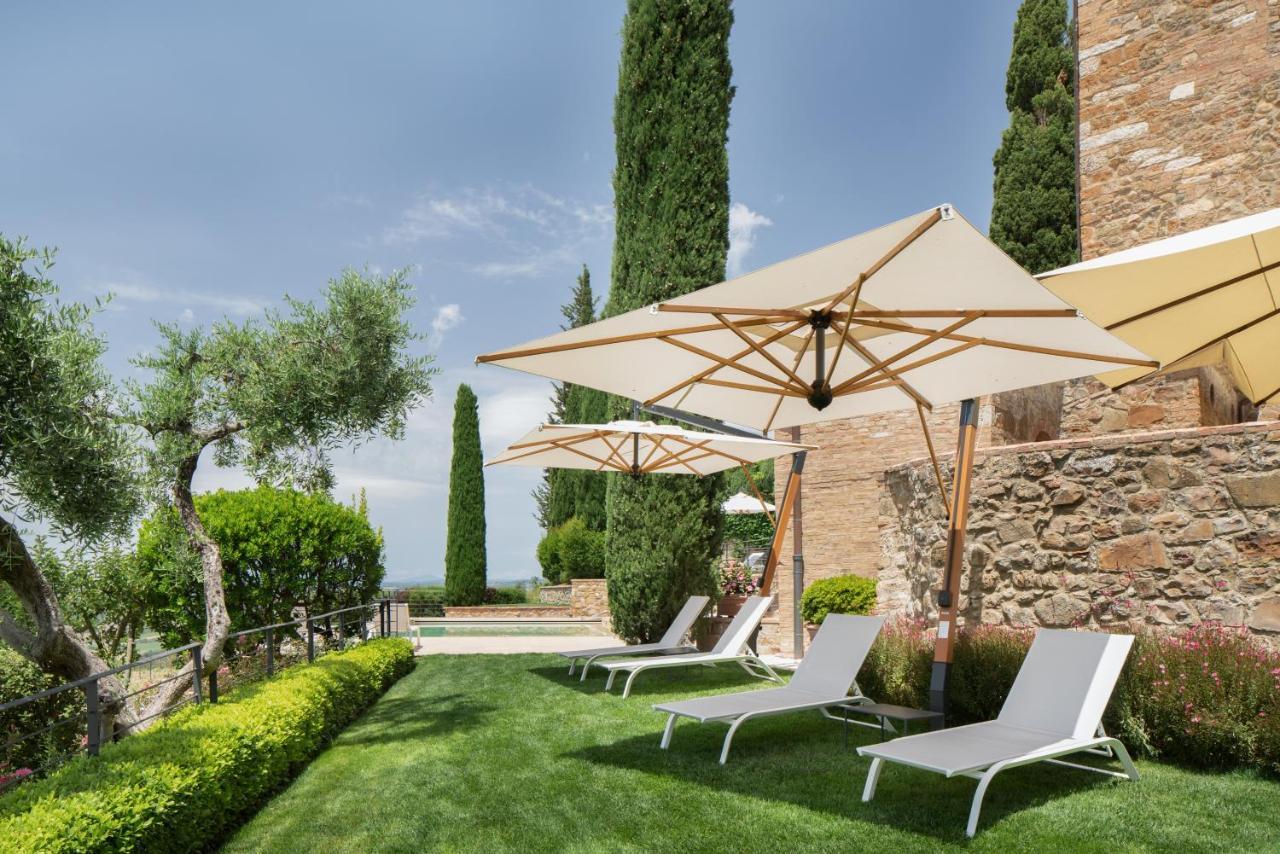 Castello Banfi - Il Borgo - Relais Et Chateaux Poggio alle Mura Екстер'єр фото