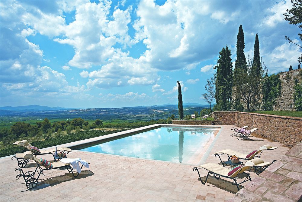 Castello Banfi - Il Borgo - Relais Et Chateaux Poggio alle Mura Екстер'єр фото
