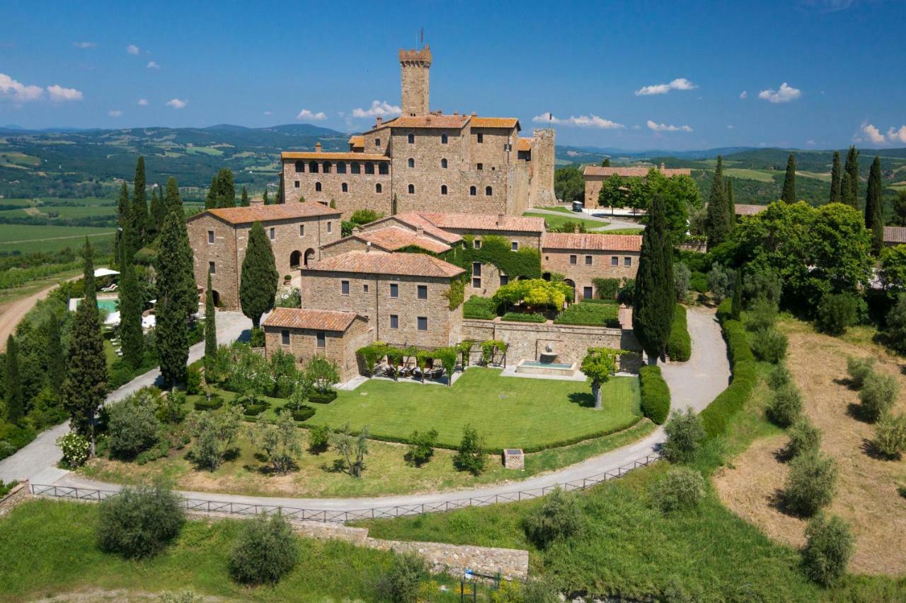 Castello Banfi - Il Borgo - Relais Et Chateaux Poggio alle Mura Екстер'єр фото